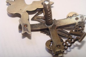 Зн.в честь 50-л шефства Г-Фельд. Вел.кн. Мих. Ник.над Арт.