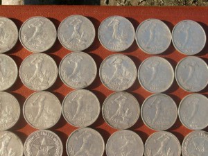 40 полтинника 22-26 года.