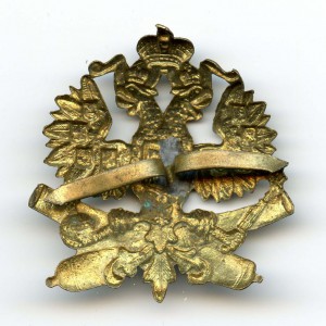 Герб с пушками на головной убор.