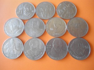 Юбилейные монеты 11 шт.