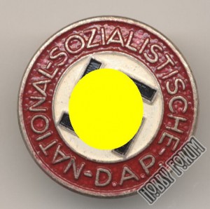Партийные значки NSDAP
