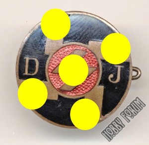 Членские знаки Немецкой молодежи в Гитлерюгенде