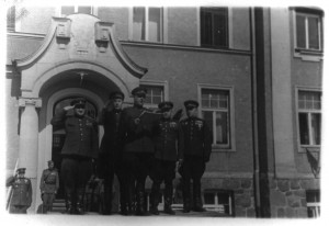 Генералы принимают парад. ГСС
