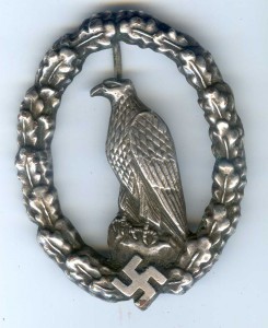 *Почётный лётный знак*