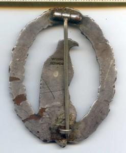 *Почётный лётный знак*