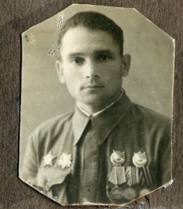 КЗ №66**, Мондвор. 1938 год.Летчик.