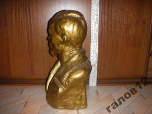 КУПЛЮ КЕРАМИЧЕСКИЕ БЮСТЫ ГЖЕЛЬ.