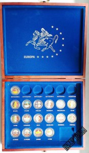 Набор монет 2 евро 2009, 10 лет Евро, цветные