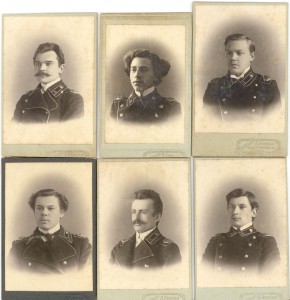 Студенты, чиновник, нижний чин