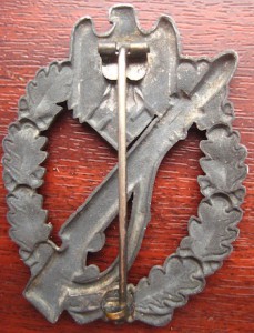 Пара пехотных штурмовых знаков