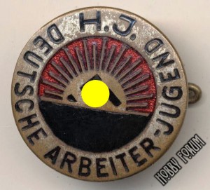 Традиционный знак члена Гитлерюгенд до 1932