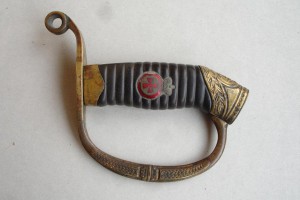 Рукоятка от сабли с клюквой