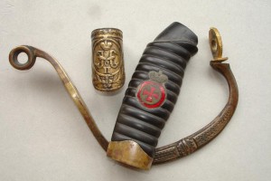 Рукоятка от сабли с клюквой