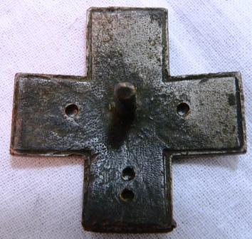 Крест от знака.