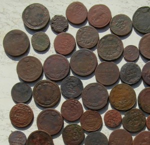 100 медных копаных монет