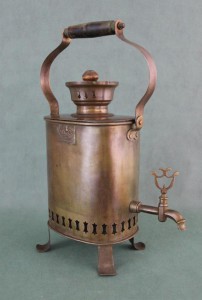 Самовар -бульотка дорожный.