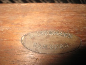 Пианино L. ISERMANN