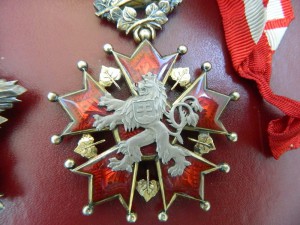 ЗВЕЗДА И ОРДЕН БЕЛОГО ЛЬВА 2 СТ ЧЕХОСЛОВАКИЯ