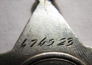 слава 3  " Спас командира, убил снайпера, штурмовал штаб "СС