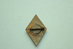 ГСО и БГСО в виде ромбов: крепление застёжкой.