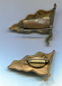 Вымпелы Минводтранса (на застёжках): стандартный и "1 мая".