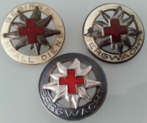 Три знака Горно-спасательной службы Красного Креста