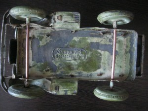 Довоенная жестяная игрушка Такси