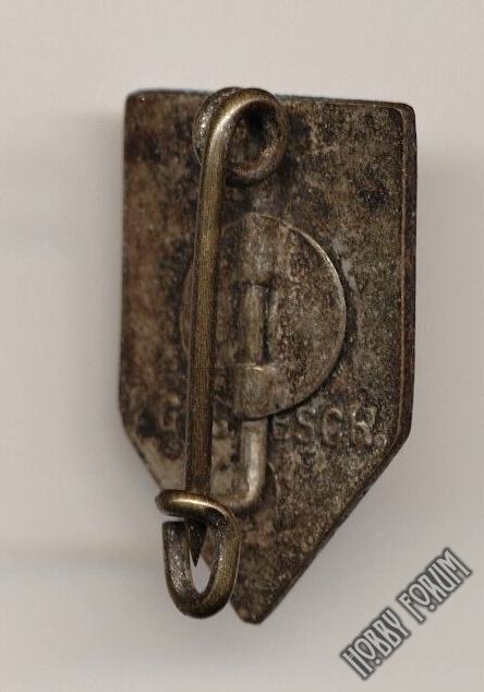 Членские знаки немецких организаций