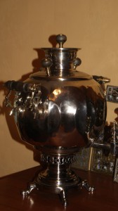 Самовар шарик гранный медальоном Шемариных.