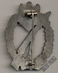 Пехотные штурмовые знаки в серебре