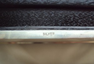 Сигаретница серебро, солидная!