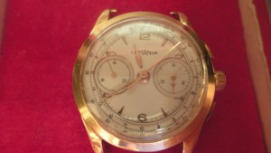 золотой  18 к  хронограф  Lemania