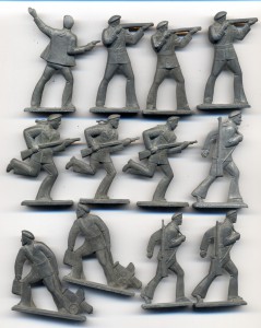 Советские солдатики.