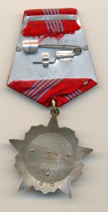 Октябрьская Революция №100980 на доке (6813)