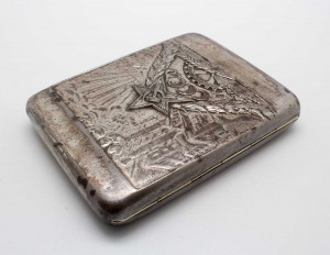 Портсигар СОЦРЕАЛИЗМ, АГИТАЦИЯ, Мастерские МОАХ отличный!