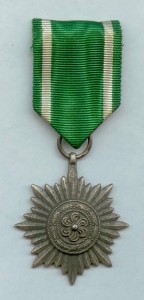 Остфолькер 2 класса За заслуги - 3 штуки