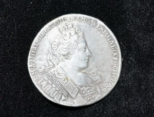 Монета рубль1732 г.