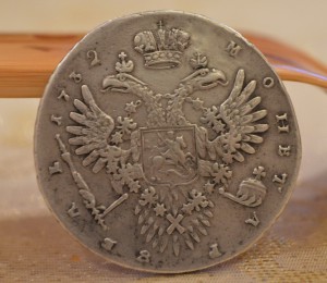 Монета рубль1732 г.