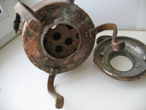 Походный медный самоварчик,3х лапый малыш