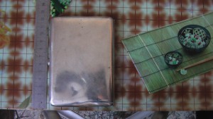 Уникальный портсигар под реставрацию.