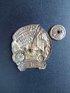 Лучшему колхознику-ударнику