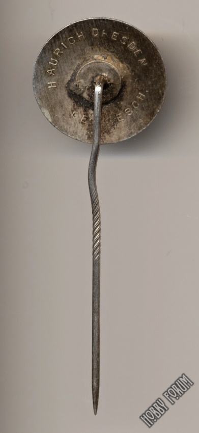 Членские знаки немецких организаций