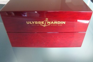 Ulysse Nardin коробка