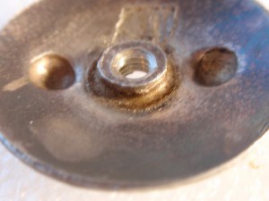 Четыре серебряных закрутки с боевых орденов.