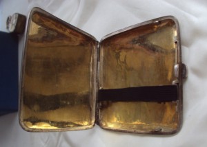 Портсигар японский, позолота, 94 грамма.