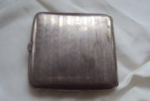 Портсигар японский, позолота, 94 грамма.