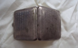 Портсигар японский, позолота, 94 грамма.