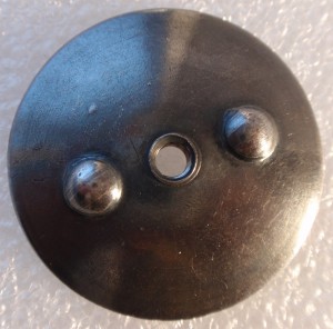 Четыре серебряных закрутки с боевых орденов.