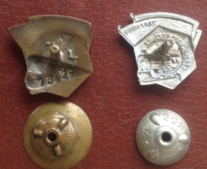 Ударник Сталинского призыва(сигара) и ударник со звездой.