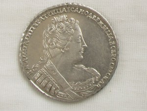 10 монет 1724г - 1747г
